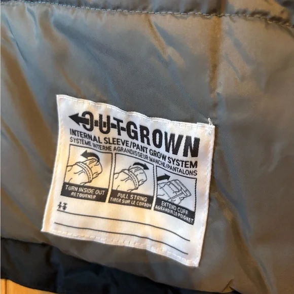 NWT Columbia Lightning Lift III Kids’ Jacket Size 8 - Picture 9 of 12